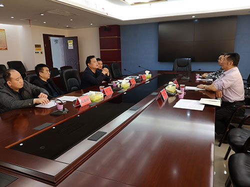 桂阳工业园座谈会现场.jpg