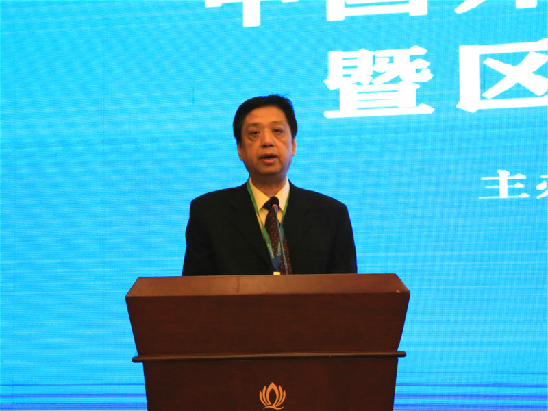 1576220694259868.jpg 4.中国开发区协会李原常务副秘书长主持会议.jpg